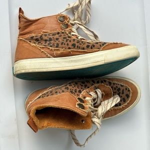 7.5 blowfish high top leopard